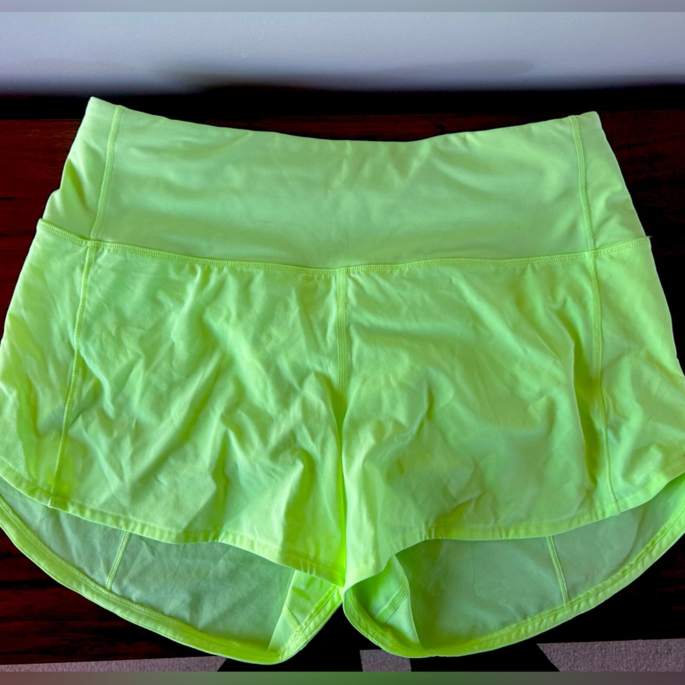 Speed Up Mid-Rise 4” shorts